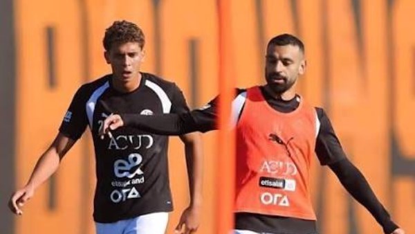 حمزة عبد الكريم ومحمد صلاح 