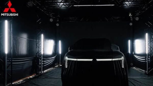 ميتسوبيشي باجيرو 2027 