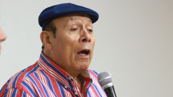 أحمد ماهر 