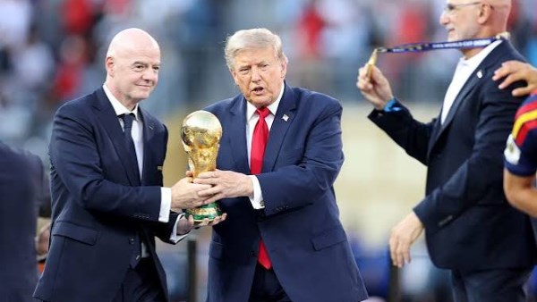 ترامب يشيد بنجاح كأس العالم: