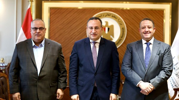وزير التعليم العالي 
