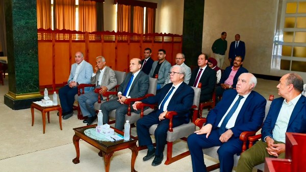 مجلس الوزراء 