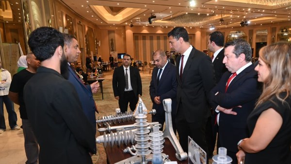وزير الصناعة 
