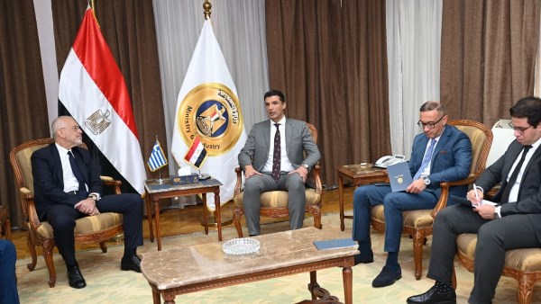 وزير الصناعة 