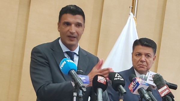 وزير الصناعة 