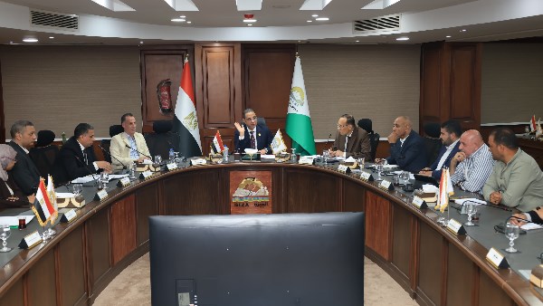 الدكتور أحمد الأنصاري محافظ الجيزة 