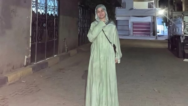 الطالبة