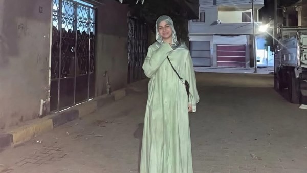 الطالبة 
