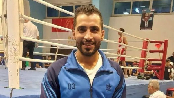 مدرب الملاكمه 