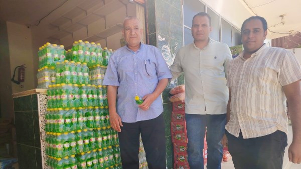 ضبط 2000 عبوة مشروبات مجهولة المصدر وكميات من الزيت غير معلومة المصدر خلال حملة تموينية بديروط