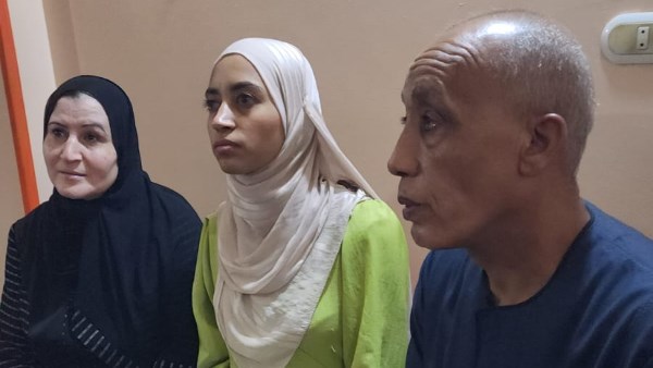 رغم التحديات صنعت المجد.. أمنية ابنة القرنة بالأقصر من أوائل الجمهورية في الثانوية الأزهرية للمكفوفين