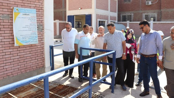 محافظ القليوبية يتفقد محطتي الصرف الصحي في بنوب طحا والكوم الأحمر محافظ القليوبية يتفقد محطتي الصرف الصحي في بنوب طحا والكوم الأحمر