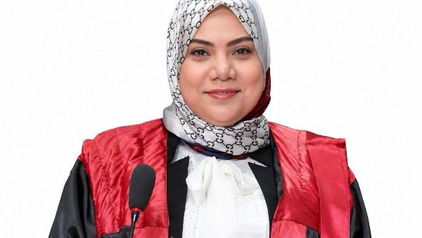 نائبة مجلس كفر الزيات 