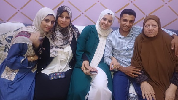 أسرة الطالبة 