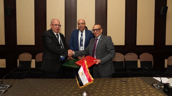 وزير الطيران 