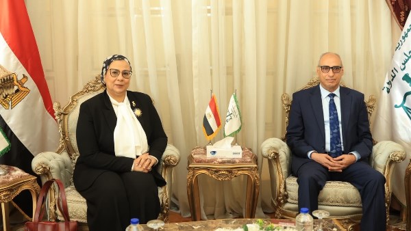 رئيسة المجلس القومي للمرأة تزور مجلس الدولة لتهنئة المستشار محمود إبراهيم أبو الدهب بمناسبة توليه رئاسة المجلس