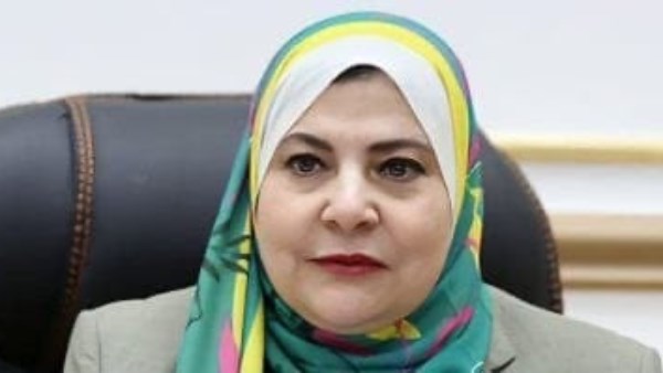 الدكتورة نجلاء رأفت