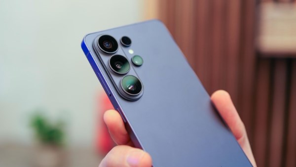 سامسونج تستعد لمفاجأة عشاق السيلفي.. ترقية كبيرة قادمة في Galaxy S27 Ultra