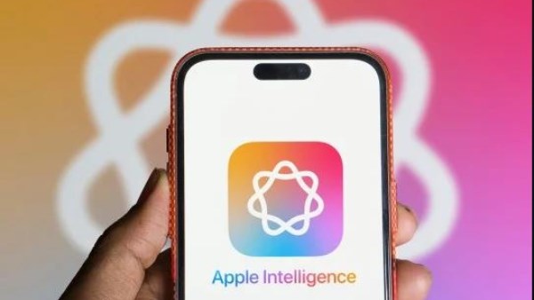 بعد انتظار دام نحو عامين.. الصين تسمح بتشغيل Apple Intelligence على آيفون