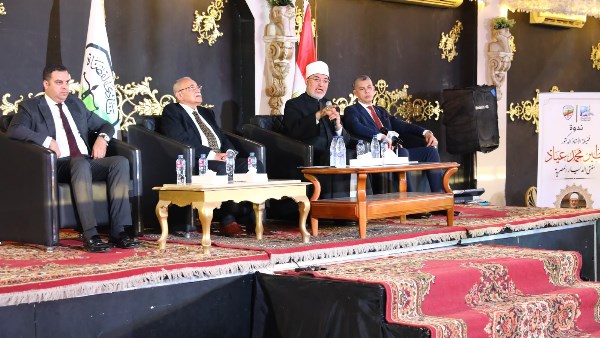 مفتي الجمهورية خلال القاء كلمته