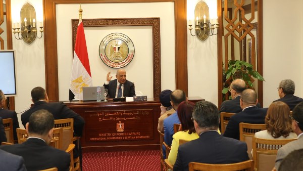 خلال اللقاء 