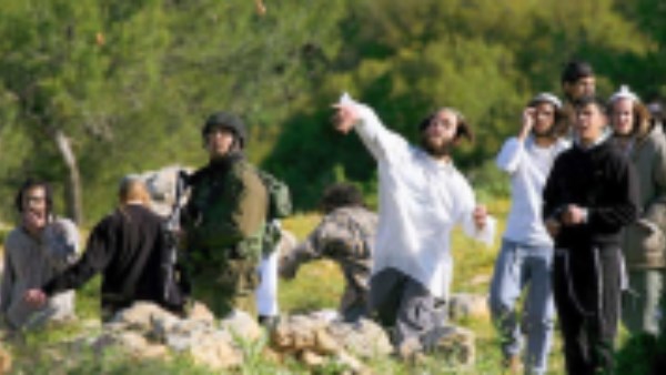 مستوطنين إسرائيلين 