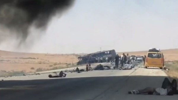 حادث تصادم طريق دير الزور دمشق