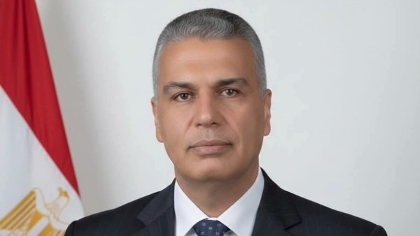 استجابةً لتوجيهات الرئيس السيسي.. محافظ جنوب سيناء يطلق مؤتمرات جماهيرية أسبوعية بجميع المدن لحل مشكلات المواطنين ومتابعة مطالبهم استجابةً لتوجيهات الرئيس السيسي.. محافظ جنوب سيناء يطلق مؤتمرات جماهيرية أسبوعية بجميع المدن لحل مشكلات المواطنين ومتابعة مطالبهم