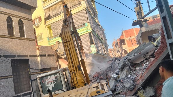 العقار المنهار 