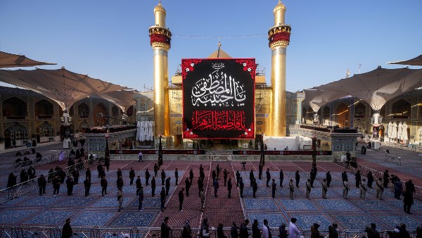 استعدادات لتشييع المرشد 