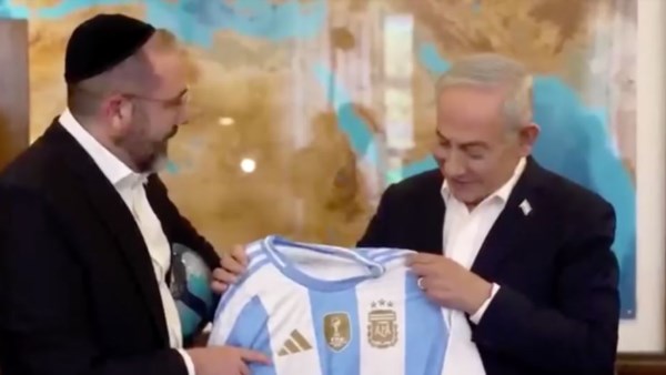 أعلن رئيس الوزراء الإسرائيلي بنيامين نتنياهو دعمه للمنتخب الأرجنتيني