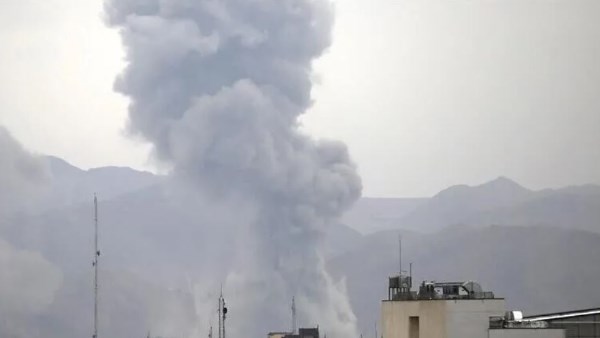 تضرر مطار بوشهر بفعل الضربات الأمريكية