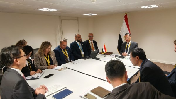 وزير الاتصالات 