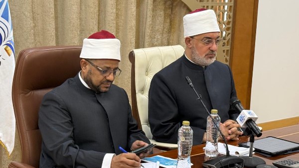  أمين البحوث الإسلاميَّة مع مفتي الجمهورية 