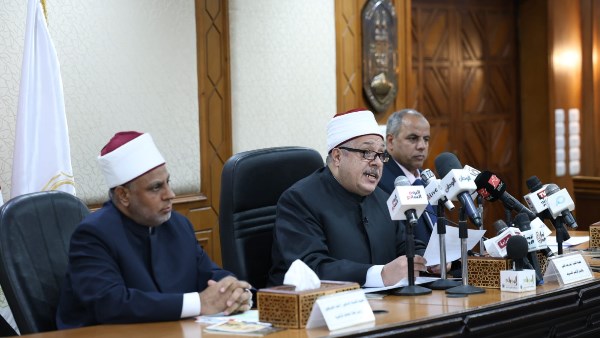  الشيخ أيمن عبدالغني، خلال كلمته في المؤتمر الصحفي الذي نظمه المركز الإعلامي للأزهر لإعلان نتيجة الشهادة الثانوية الأزهرية