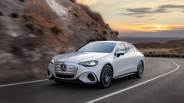 سيارة مرسيدس C Class الكهربائية