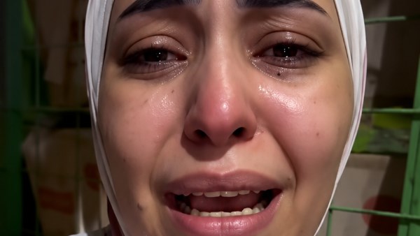 جردونا من ملابسنا وسحلونا".. فتاة تستغيث بعد اعتداء مزعوم على أسرتها في بشتيل