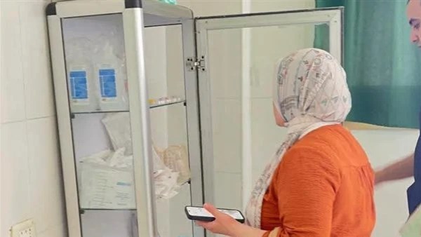 محافظ البحيرة