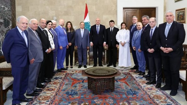 الرئيس عون