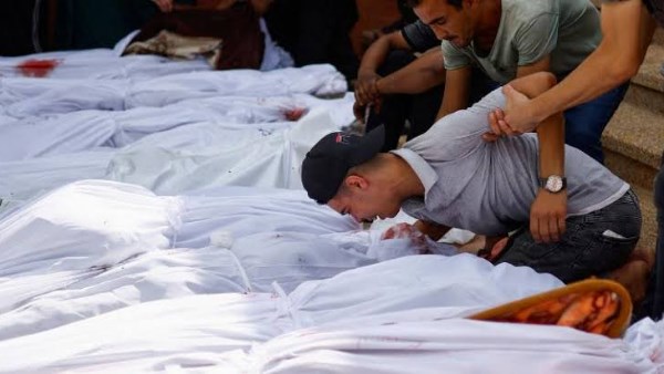 استشهاد فلسطينيين اثنين في قصف للاحتلال وسط غزة