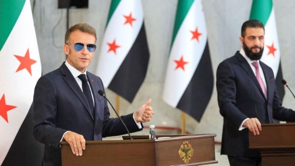 ماكرون: فرنسا تدعم بناء سوريا جديدة قائمة على دولة القانون والسيادة