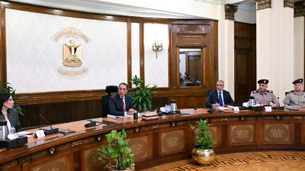 رئيس الوزراء يتابع مستجدات الاستعدادات الجارية لبدء تنفيذ مشروعات المرحلة الثانية من المبادرة الرئاسية "حياة كريمة"