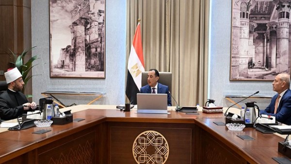 رئيس الوزراء: مشروع إحياء منطقة قرافة السيوطي يتسق مع اهتمام الحكومة بإعادة إحياء المناطق التاريخية والارتقاء بها