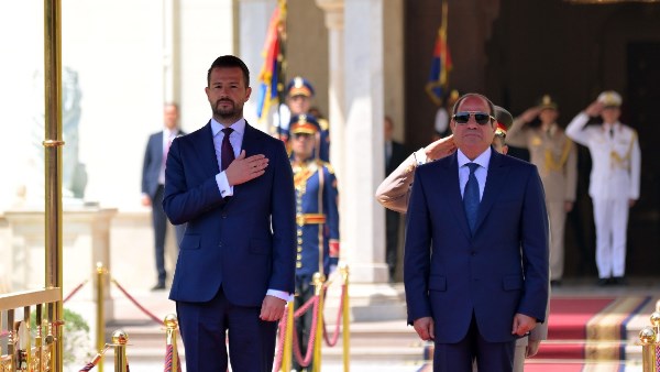 الرئيس السيسي يشدد على حرص مصر على استكشاف آفاق جديدة لتطوير العلاقات الثنائية مع جمهورية الجبل الأسود