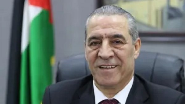 نائب رئيس دولة فلسطين يبحث هاتفيا مع وزير الخارجية السعودي آخر التطورات في المنطقة نائب رئيس دولة فلسطين يبحث هاتفيا مع وزير الخارجية السعودي آخر التطورات في المنطقة
