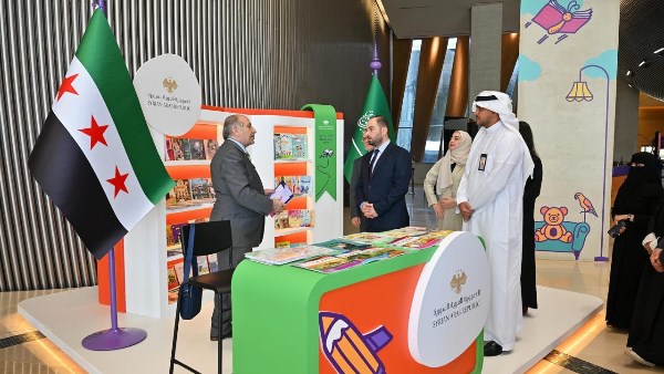 ببرنامج ثقافي متنوع.. مركز ببرنامج ثقافي متنوع.. مركز