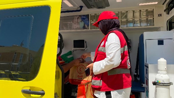 ميناء رفح البري يستقبل 95 جريحاً ومريضًا ومرافقا فلسطينًا من قطاع غزة