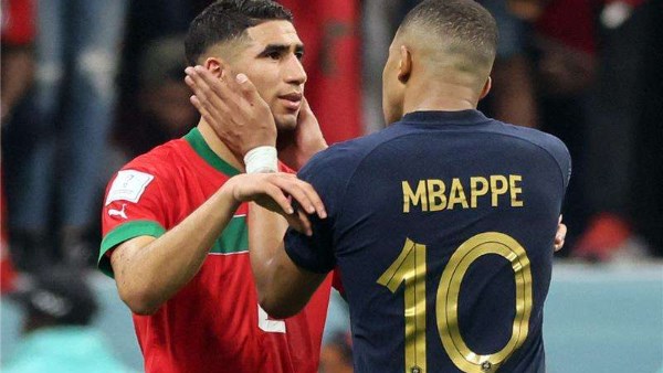 مبابي وحكيمى 