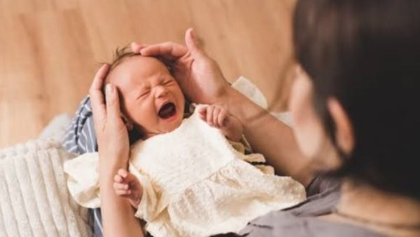هيئة الدواء تحذر من هذا الدواء المستخدم لعلاج مغص الرضع.. تعرف عليه