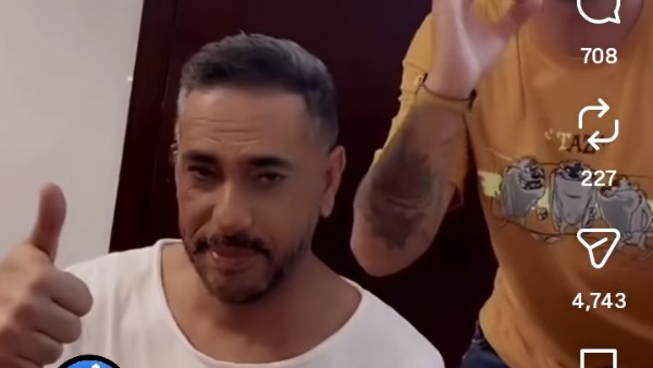 النجم فضل شاكر 